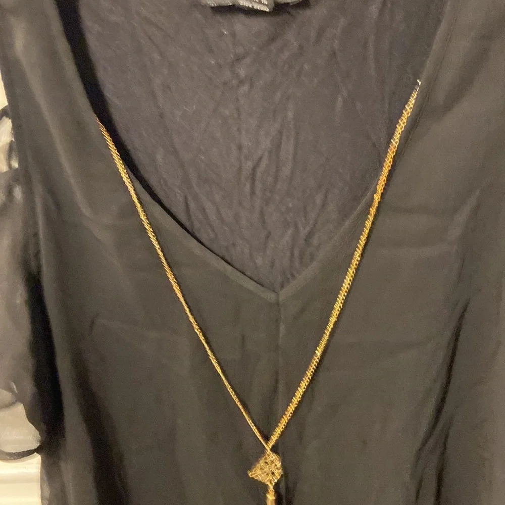 🖤🖤 Chiffon chain top